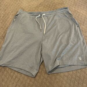 Men’s Vuori Soft cotton shorts size XL.